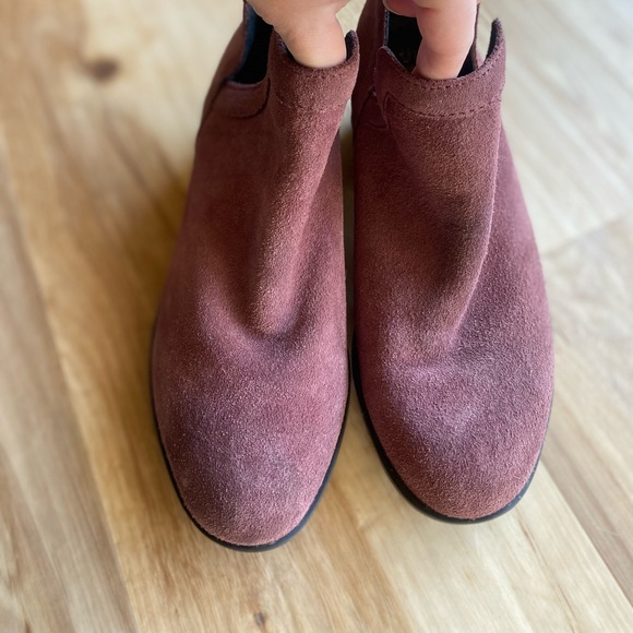 Sorel Lolla Cutout Booties Ankle Boots Maroon Suede Leather Size 8 - Picture 4 of 8